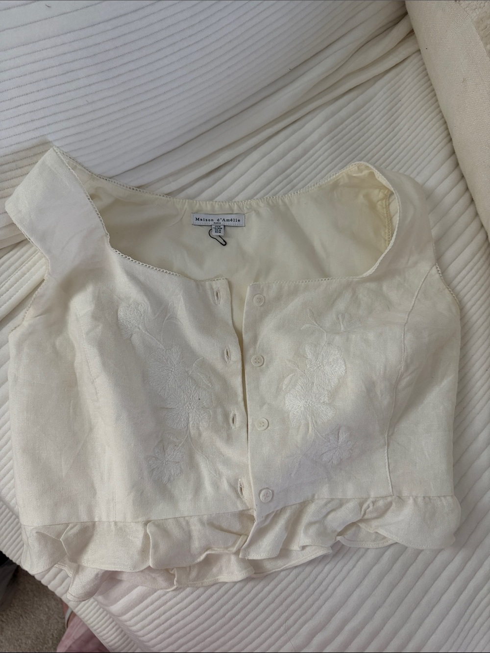 Maison d'Annabel Cream Sleeveless Button-Front Crop Top